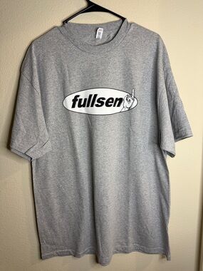 Fullsen Men's Gray Logo Short Sleeve Tee